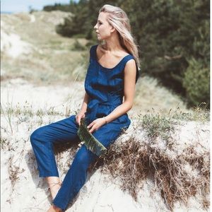 Linenfox navy jumpsuit size XS